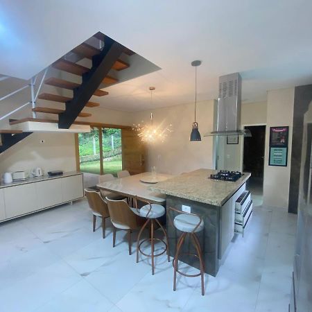 Hostyn Casa Manancial -4 Suites E Natureza Proxima Ao Capivari Campos do Jordão エクステリア 写真