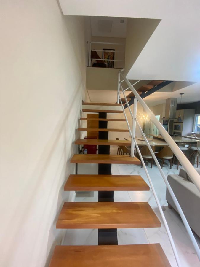 Hostyn Casa Manancial -4 Suites E Natureza Proxima Ao Capivari Campos do Jordão エクステリア 写真